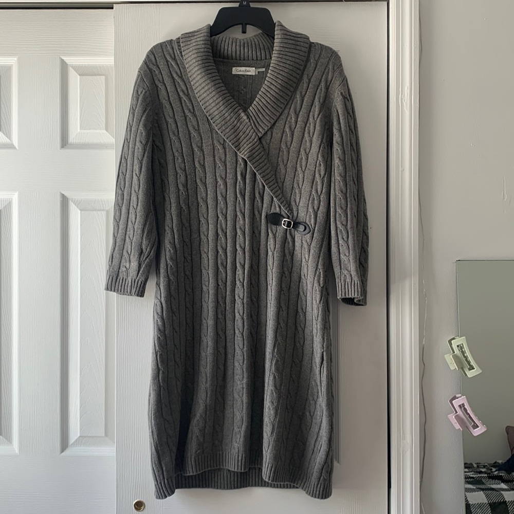 Calvin Klein size M gray quarter sleeve mid sweater dress